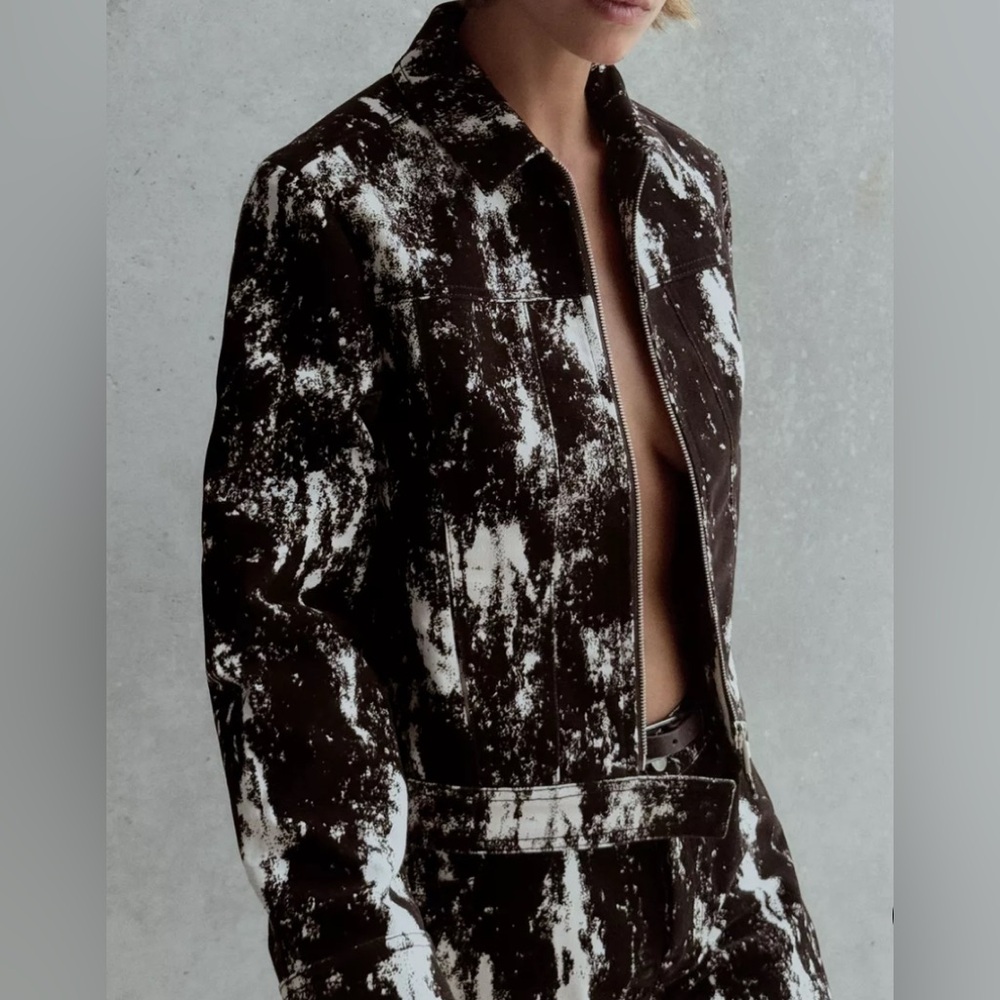 Zara ANIMAL PRINT FLOCKED JACKET XS
